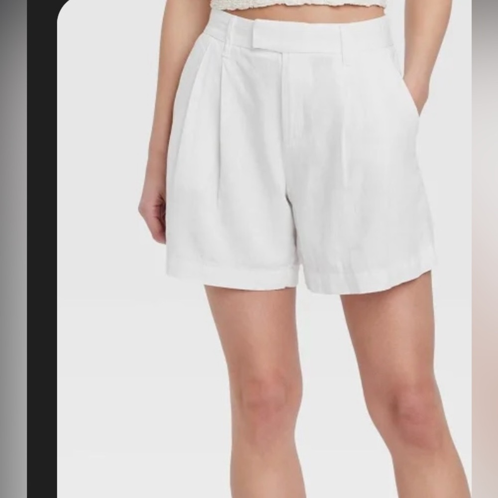 A New Day Tailored Women's White Shorts